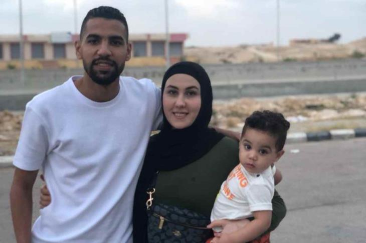 مؤمن زكريا وزوجته